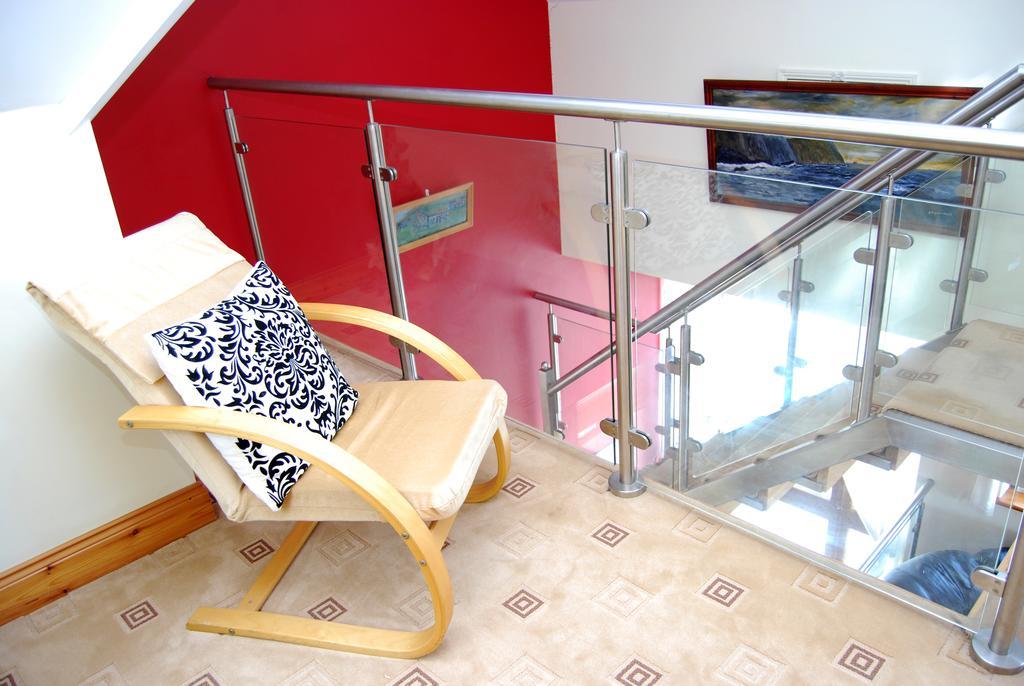 Achill Lodge Guest House Bunacurry Экстерьер фото