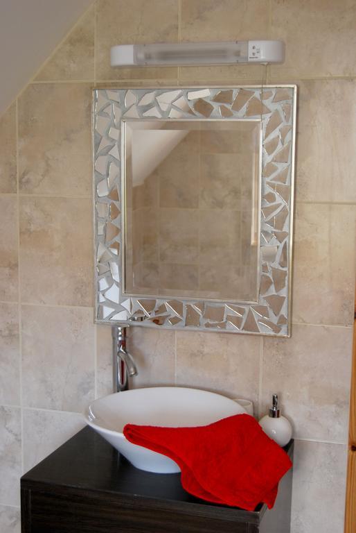Achill Lodge Guest House Bunacurry Экстерьер фото