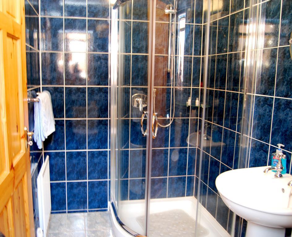 Achill Lodge Guest House Bunacurry Номер фото