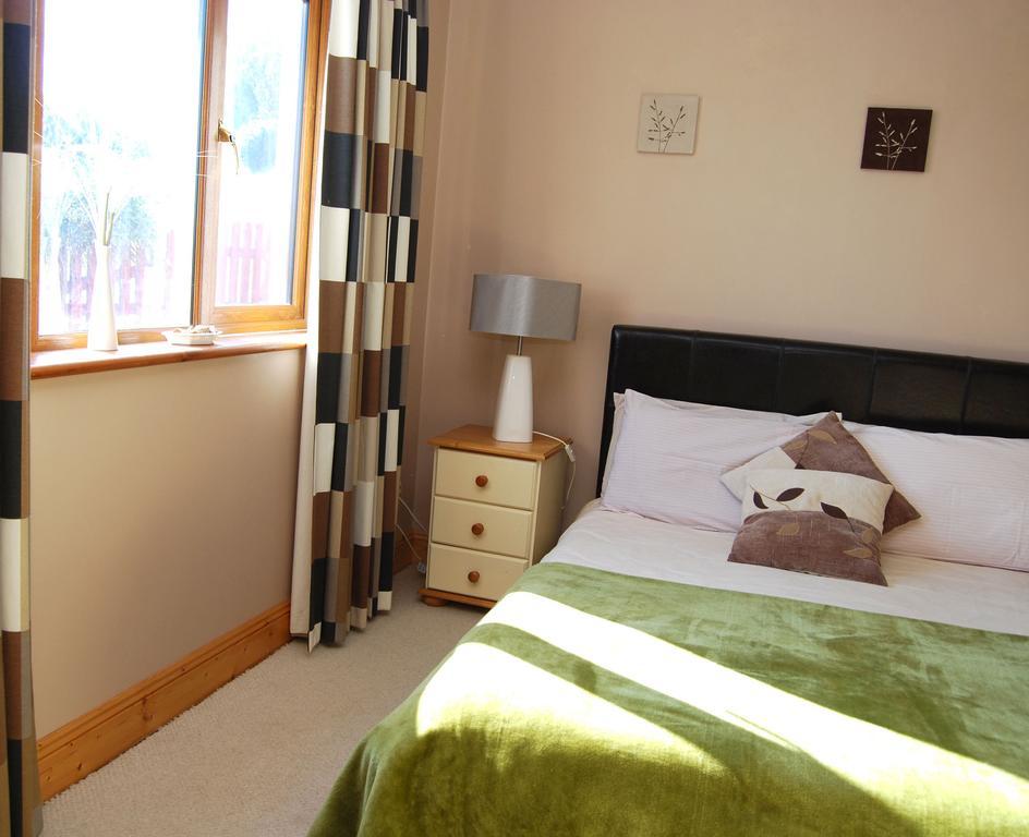 Achill Lodge Guest House Bunacurry Номер фото